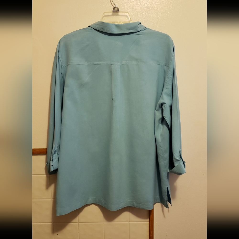 Blue Top - Picture 4 of 4